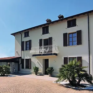  Bed & Breakfast Erilla Italia